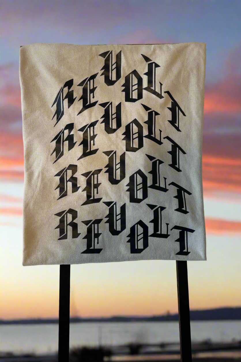 REVOLT TEE